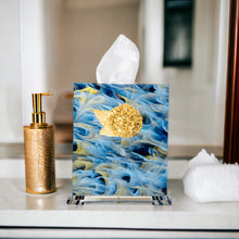 Load image into Gallery viewer, Hydrangea Boutique Tissue Box Cover
