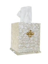 Load image into Gallery viewer, Dogwood Tissue Box