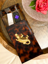 Load image into Gallery viewer, Alligator Guest Towel Box