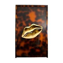 Load image into Gallery viewer, Kiss Me Lips Guest Towel Box
