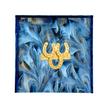 Load image into Gallery viewer, Horseshoe Cocktail Napkin Box
