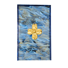 Load image into Gallery viewer, Dogwood Guest Towel Box
