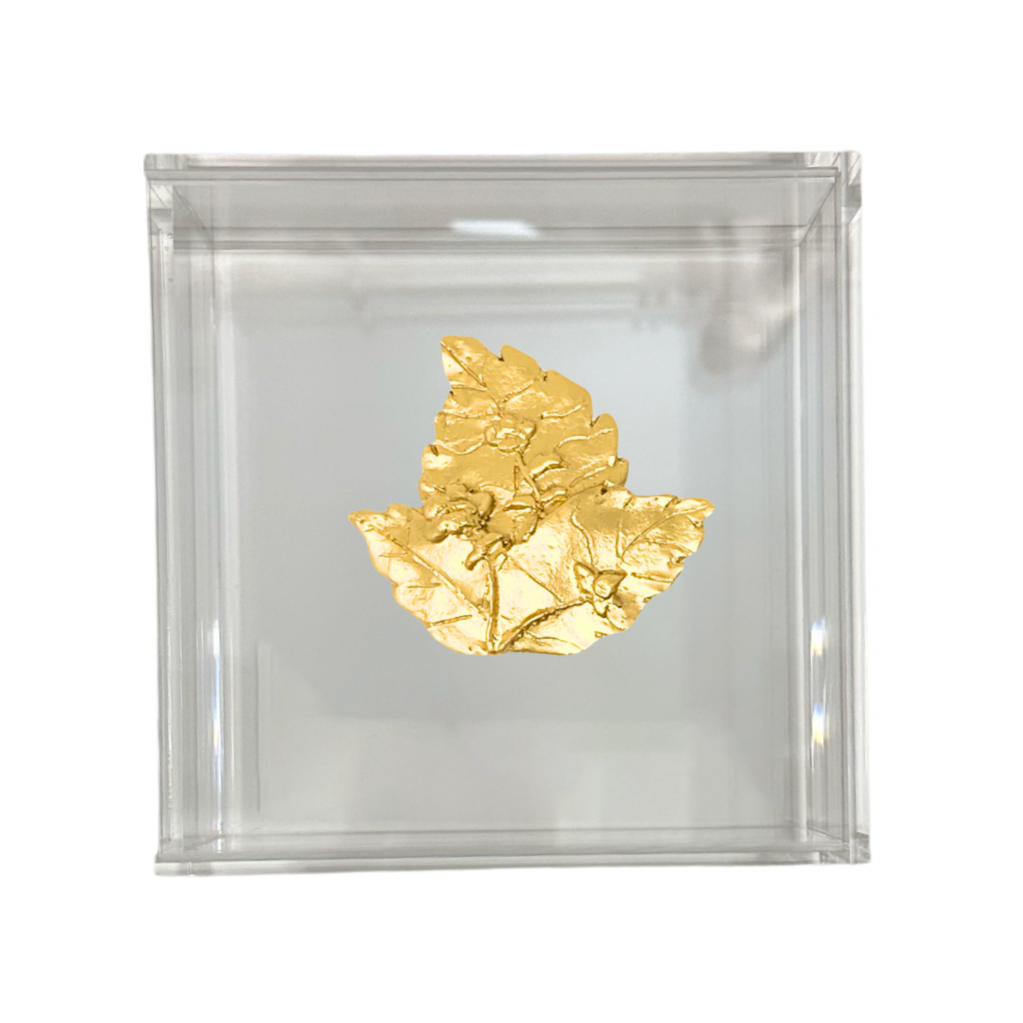 tobacco leaf gallery A beautiful vintage scalloped edge planter. 12 handle to handle. $145. @thoroughbredgallery the elegant pearl Tobacco Leaf Cocktail Napkin Box