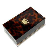 Load image into Gallery viewer, Kings Crown Guest Towel Box
